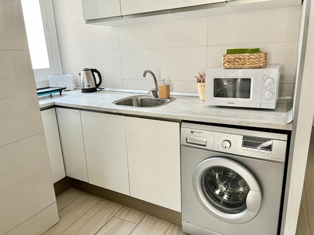 Appartement Acogedor Apartamento Cerca De La Playa à Valence Extérieur photo